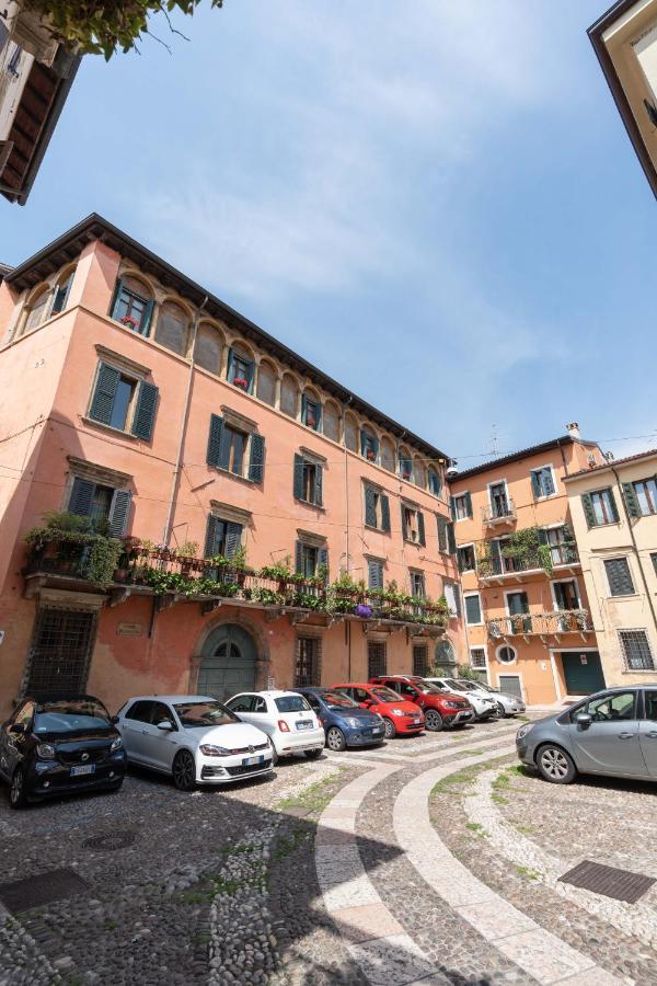 Romeo And Juliet Apartments Βερόνα Εξωτερικό φωτογραφία
